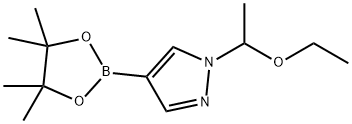 1-(1-etoksyetyl)-4-(4,4,5,5-tetrametyl-1,3,2-dioksaborolan-2-yl)-1H-pyrazol